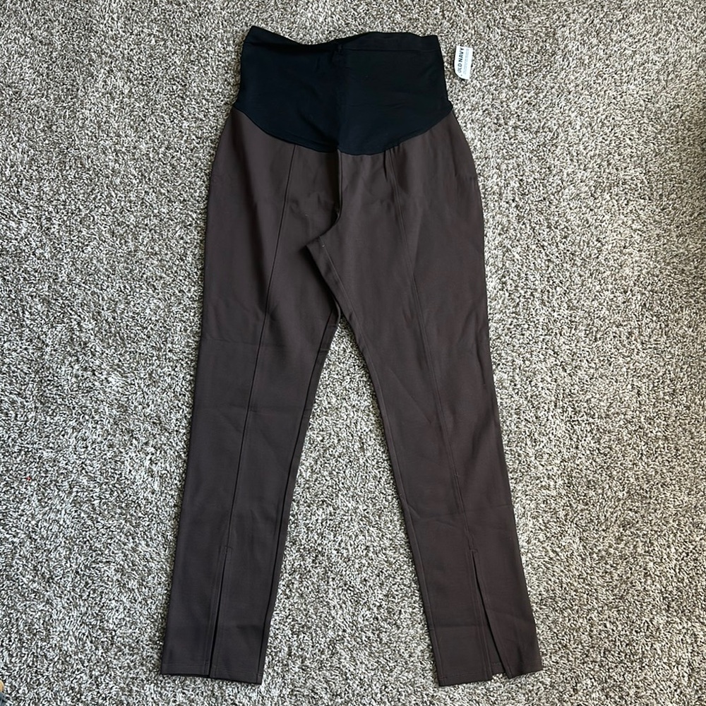 Old navy maternity pants